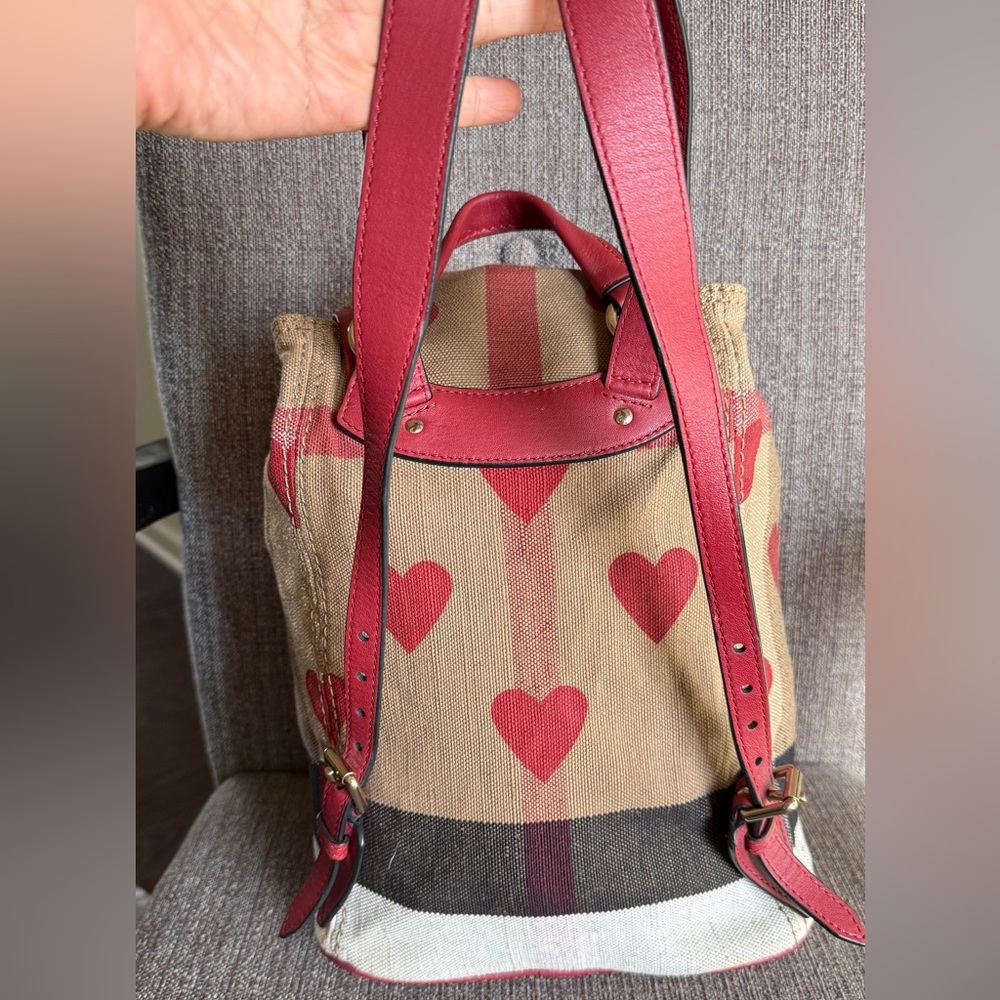 Burberry Beige Canvas Backpack with Red Heart Print and Red Leather Trim - Picture 2 of 16